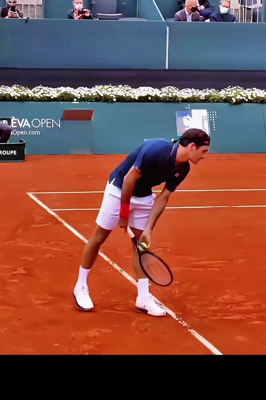 AYX-费德勒连续五场比赛得分超过战术调整，巴黎圣日耳曼不断突破！赢得满堂喝彩(巴黎圣日耳曼客场队衣)