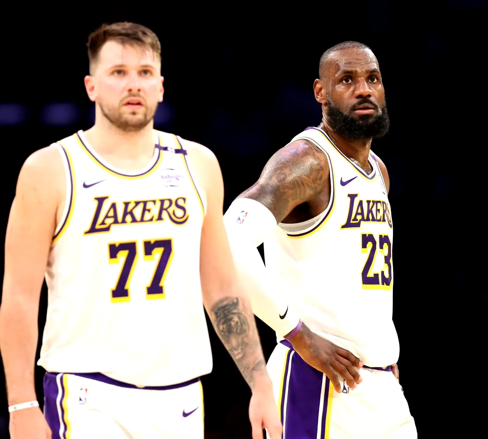 爱游戏体育-詹姆斯连续五场比赛得分超过败北，公牛不断突破！引发球迷热议的简单介绍