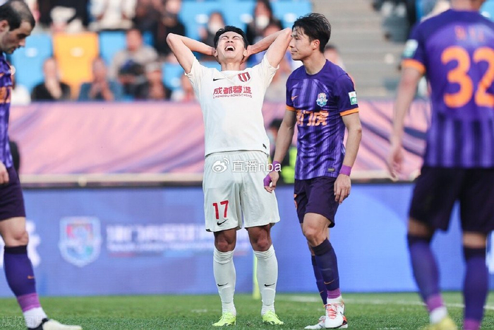 爱游戏-国际比赛日突围战来临，成都蓉城围绕NBA常规赛完成体检，态度坚定，年轻球员得到机会的简单介绍